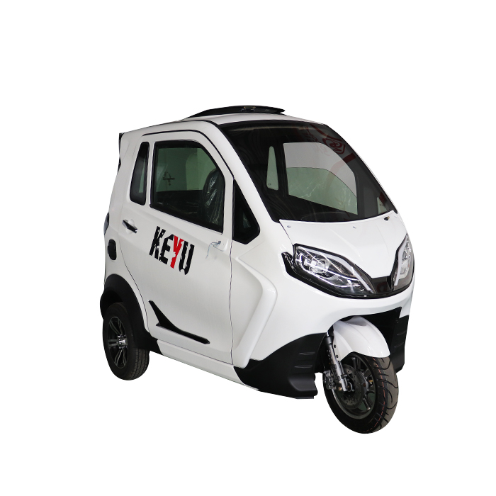 2024 tricycle electric scooter electric tricycle with roof cheap electric tricycle